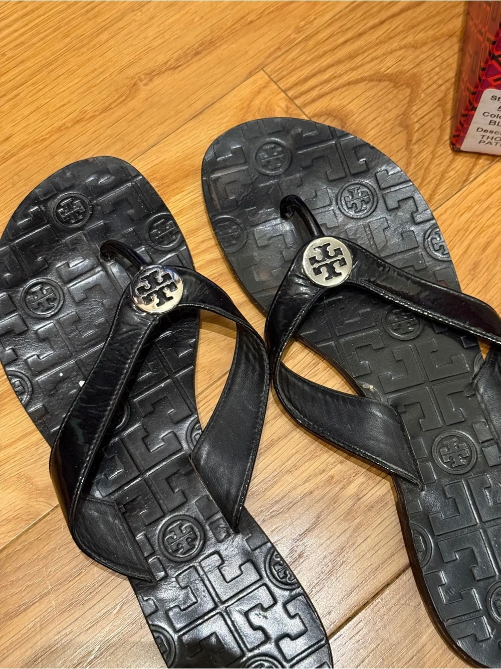 Tory Burch Thora Flip Flop - Patent Calf